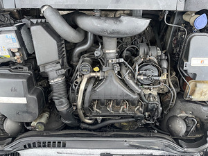 CITROEN C5 2,0 D AUTOMAAT, VARUOSAD (5 foto / 10)