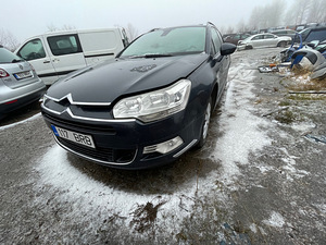 CITROEN C5 2,0 D AUTOMAAT, VARUOSAD (6 foto / 10)