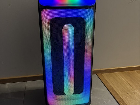 Kaasaskantav peokõlar 800W + 2 mikrofoni (uus)