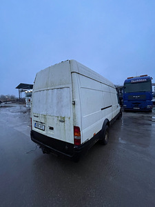 FORD TRANSIT 2,4D 92 КВТ, ЗАПЧАСТИ (7 фото из 10)