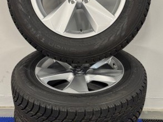 Lexus Veljed + Rehvid + TPMS