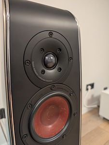 DALI Fazon F5 30th Anniversary Edition kõlarid (5 foto / 10)