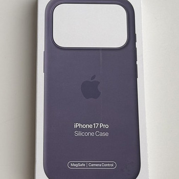 Apple iPhone 17 Pro Silicone Case with Magsafe , Purple Fog