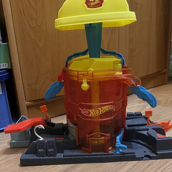 Hotwheels mänguasi