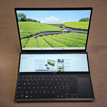 ASUS Duo UX482E 14,0+12,5 LCD Touch i7-1165G7 32GB 512GB