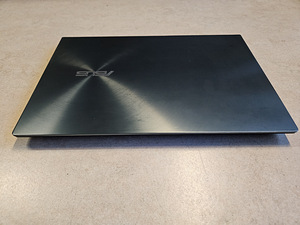 ASUS Duo UX482E 14,0+12,5 LCD Touch i7-1165G7 32GB 512GB (2 фото из 2)