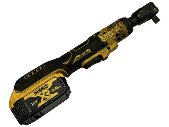 Аккумуляторный ключ с трещоткой Dewalt DCF512N + 5ah