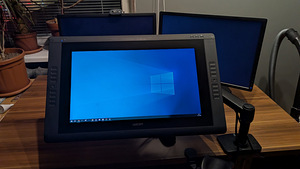 Wacom Cintiq 22HD (2 фото из 7)