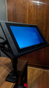 Wacom Cintiq 22HD (3 фото из 7)