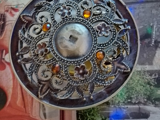 PRONSSI PITSI KORURASIA KULTA HOPEA AMULETTI JA KAKS SORMUST