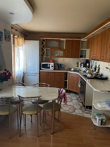 Продам кухонный гарнитур / Müüa kasutatud köögimööbel (2 фото из 2)