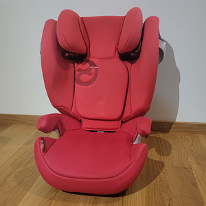 Cybex Solution M-fix (1 foto / 3)