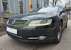 Накладки на фары "реснички" VW PHAETON. (7 фото из 8)