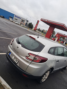 Renault Megan 3, 2011. aasta (4 foto / 10)