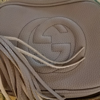 Gucci hopean värinen ilta laukku