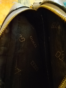 Gucci hopean värinen ilta laukku (7 valokuva sivusta 7)