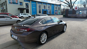 Opel Insignia Grand Sport 2018 (3 фото из 13)