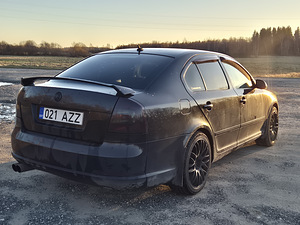 Škoda Octavia VRS (4 фото из 6)