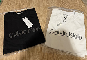 Calvin Klein T-särgid (1 foto / 2)