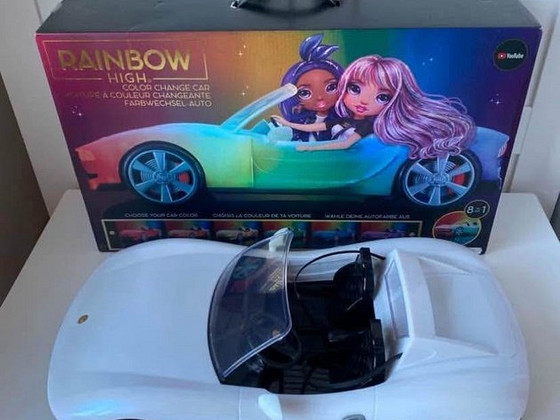 UUS Rainbow High värvimuutev auto