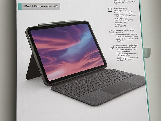 Logitech Combo Touch iPad 10th gen , A16 , Oxford grey