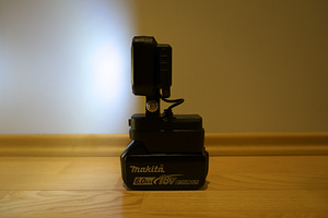 НОВЫЙ светодиодный прожектор (для аккумулятора Makita 18V) (5 фото из 10)