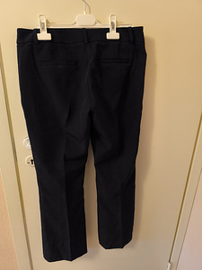 Женские брюки (3 фото из 4)