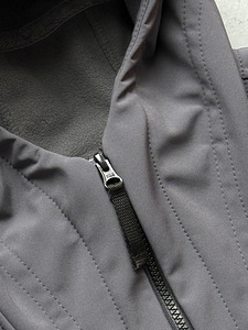 Stone Island SoftShell-R jakk |Meeste jakk |Gore-Tex,replika (5 foto / 10)