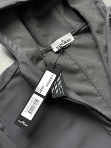 Stone Island SoftShell-R jakk |Meeste jakk |Gore-Tex,replika (7 foto / 10)