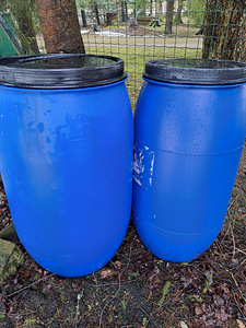 Sinine plasttünn kaanega 160 l (1 foto / 1)