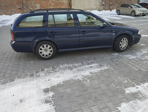 Продам авто (3 фото з 13)