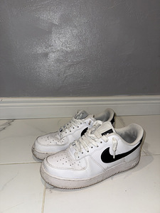 Кроссовки Nike air force 1 (1 фото из 1)
