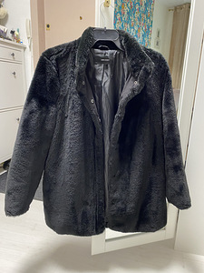 Шуба vero moda (1 фото из 3)