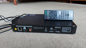 Sony BDP-S6700 player (2 foto / 2)