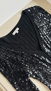 Guess by Marciano kleit (1 foto / 4)