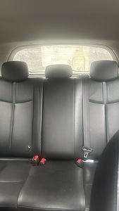 Nissan leaf. Tekna (6 фото из 8)