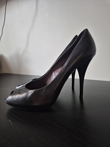 Kingad Miu Miu (1 foto / 4)