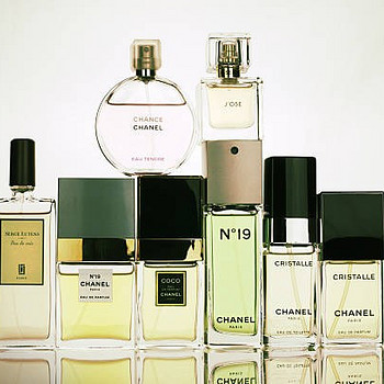 NAISTE PARFUUM