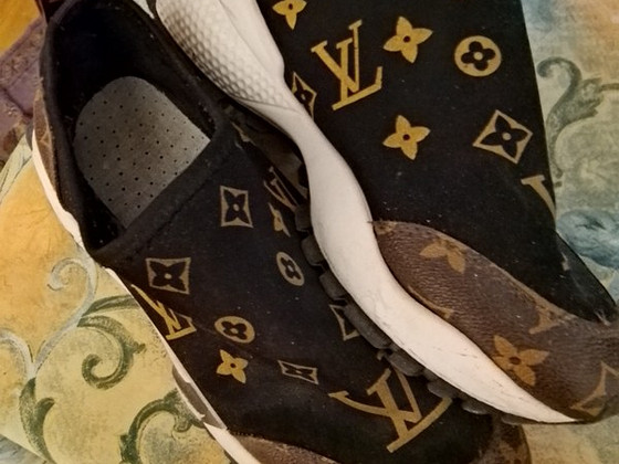 Louis Vuitton nahka kangas kengät