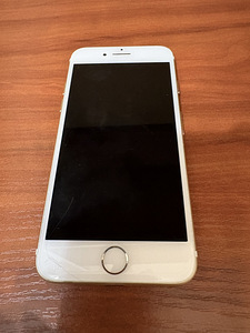iPhone 7 (1 фото из 2)
