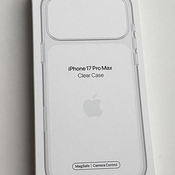 Apple iPhone 17 Pro Max Clear Case with MagSafe