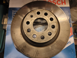 Passat b8 tagapidurikomplekt (2 foto / 6)