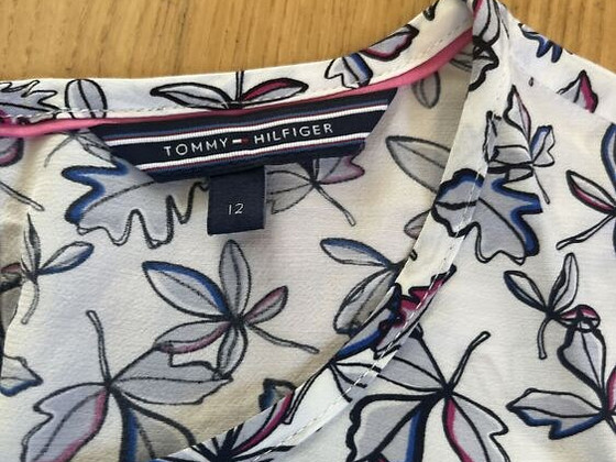 Tommy Hilfiger pluus s.12 UUS.