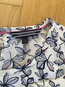 Tommy Hilfiger pluus s.12 UUS. (1 foto / 5)