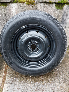 запасное колесо Subaru (1 фото из 3)