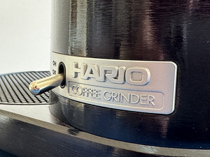 Кофемолка Hario V60 (2 фото из 5)