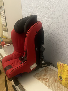 Детское кресло (1 фото из 3)