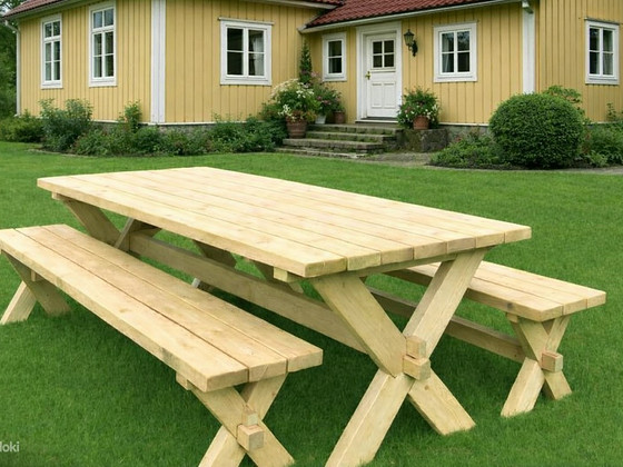 Puidust aiamööbli komplekt