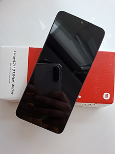 Redmi A3 128GB Черный (2 фото из 4)