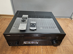 Yamaha RX-V3900 Audio Video Receiver (3 foto / 5)